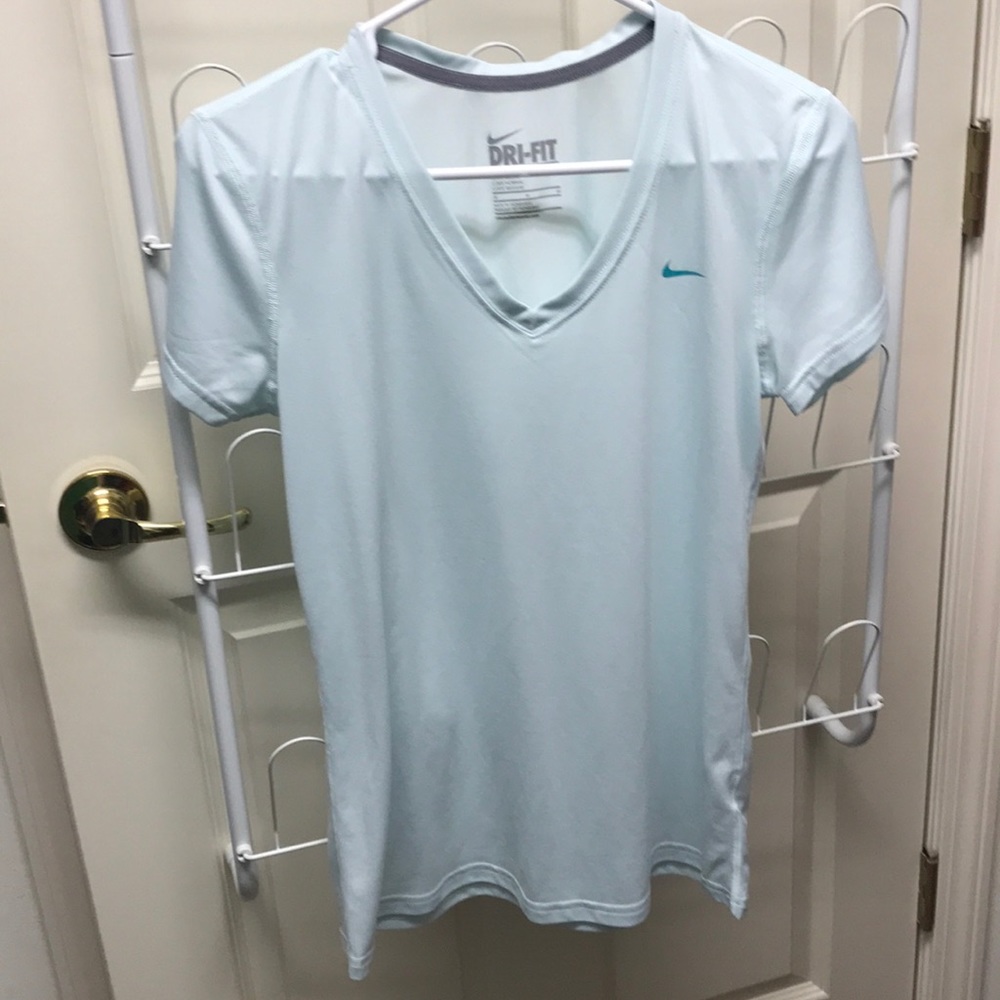 Nike Dri-Fit v neck